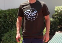 Felt Bicycles Script Dark Olive T-Shirt | Men's 7 Felt Bicycles Script Dark Olive T-Shirt | Men's -Felt Bicycles Felt T Shirt Script Olive Men 02